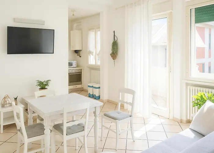 Athos Konukevi Forlì